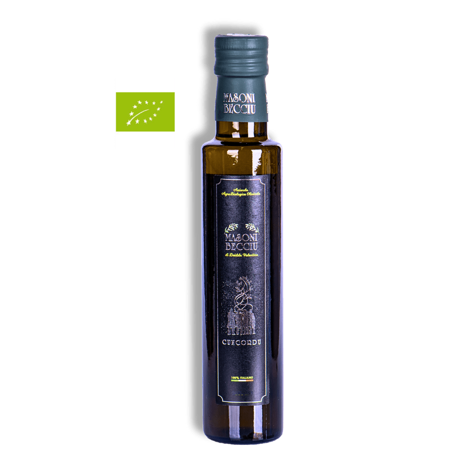 Eine Flasche von dem Olivenöl Extra Vergine Cuncordu von MasoniBecciu. Ein Bio Olivenöl aus Sardinien.