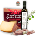 Antipasti Sardi Paket mit Pecorino, Salsiccia, Pane Guttiau und Olivenöl. Geschenk. Antipasti Platte.