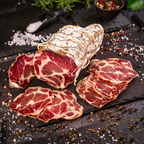 Coppa Sarda aufgeschnitten – Traditionell gereifter Schinken vom Schweinenacken von Su Sirboni aus Sardinien