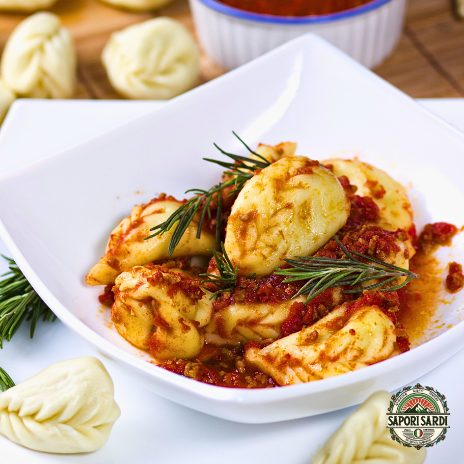 Culurgiones mit Tomatensosse Passata