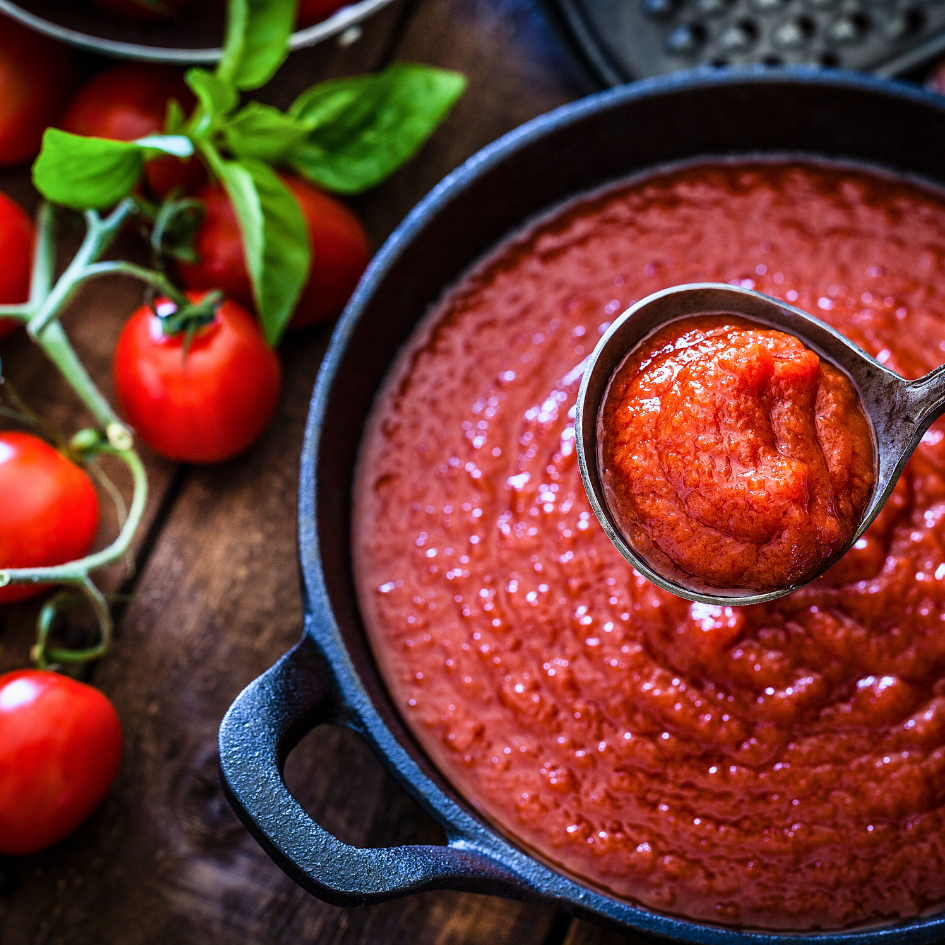 Tomaten Sauce für Culurgiones kochen