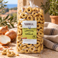 Tarallini con Cipolla von Farinella in mediterraner Szene